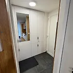 Apartament Rezidence Lyzarska *