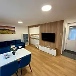 Rezidence Lyzarska Apartament Jańskie Łaźnie
