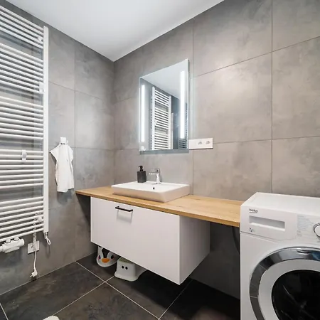 Apartment Rezidence Lyzarska *